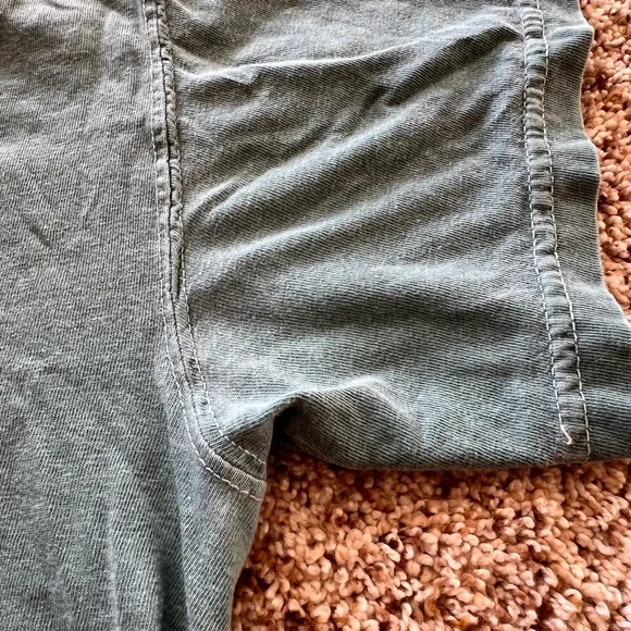 Comfort Colors T shirt - Picture 6 of 7